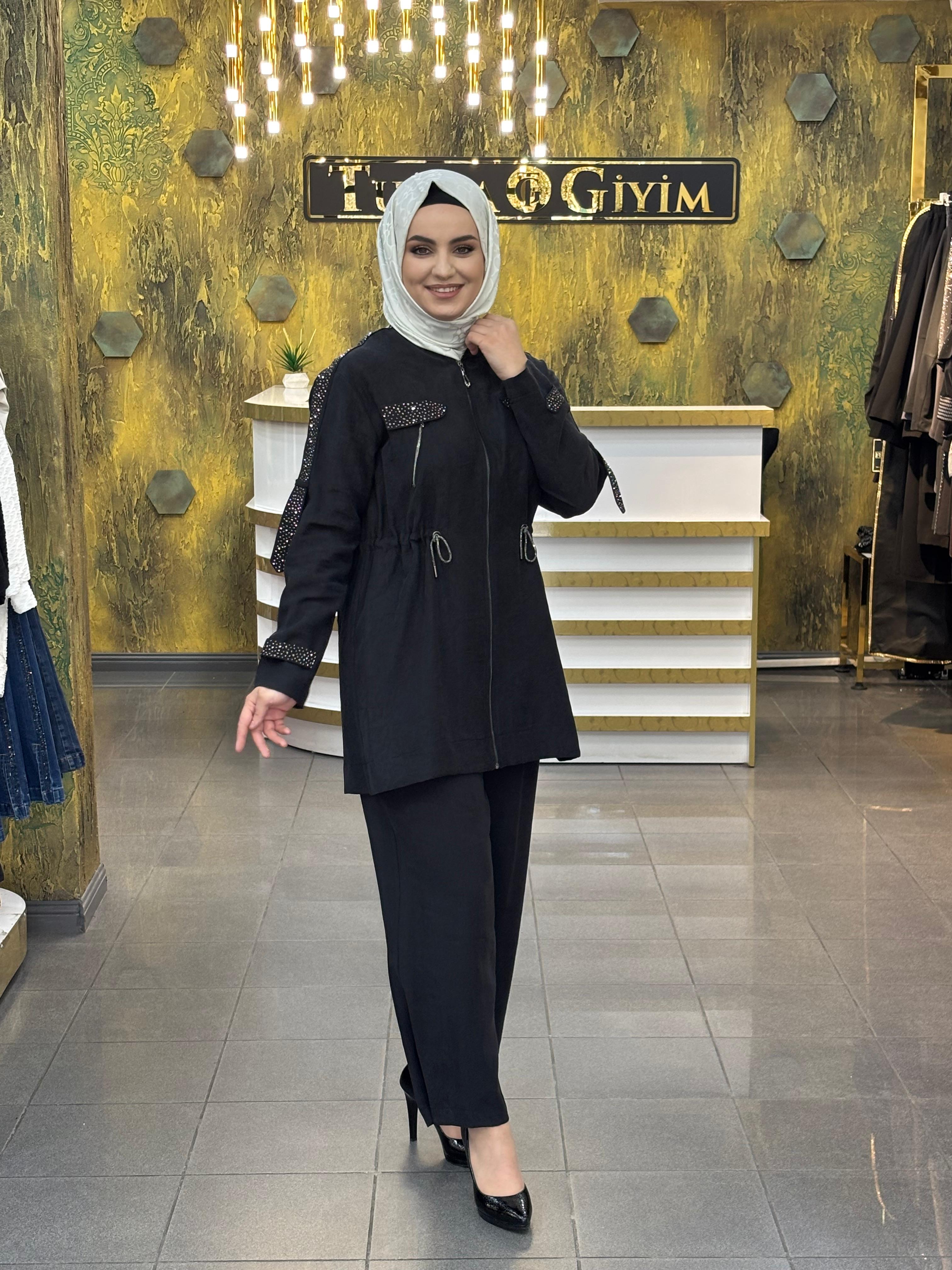 Solis Marka Taş İşlemeli Cep Detaylı İkili Takım – Şık Kadın Takım