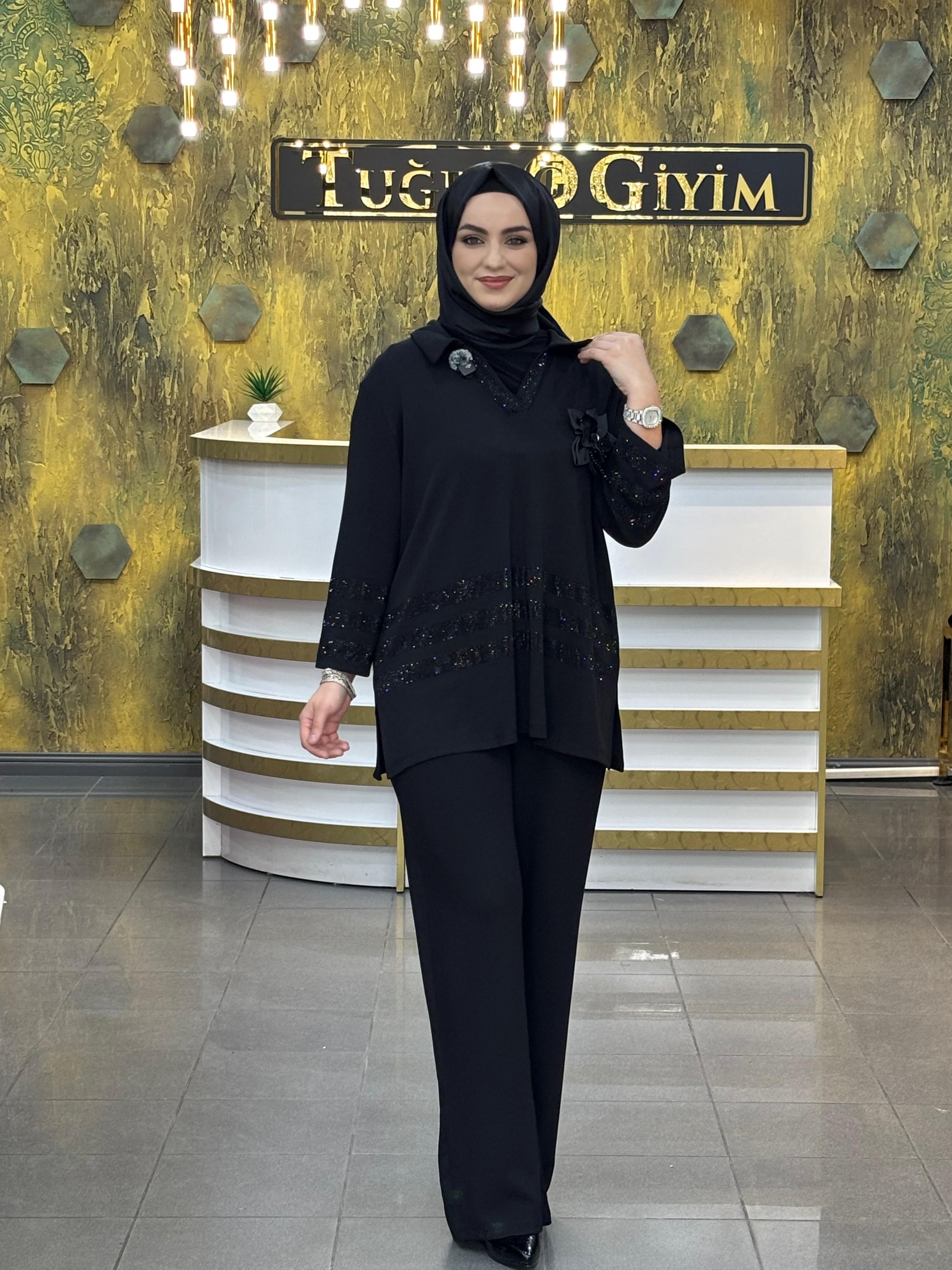 İthal Penye Taş Detaylı V Yaka Kadın Bluz – Şık ve Rahat Tasarım